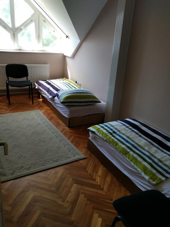 Horvath Apartmanhaz Kaposvár Eksteriør bilde